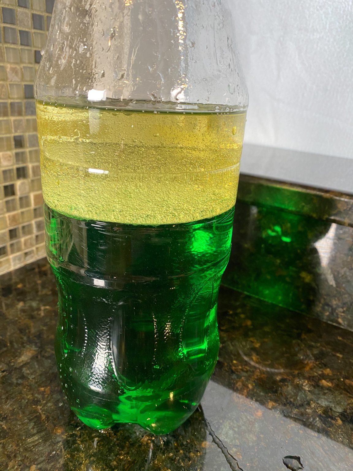 oil water vinegar experiment